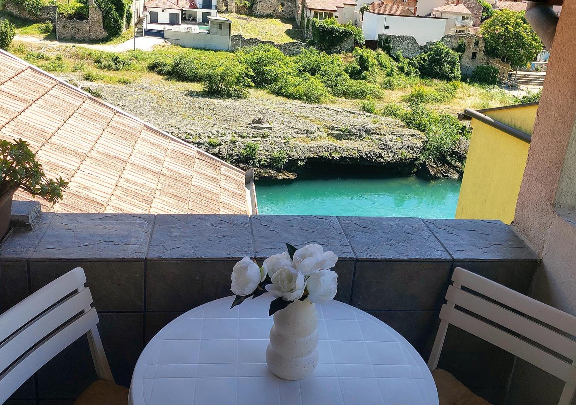 Zara Apartment With Terrace Near Old Town Mostar Exteriér fotografie